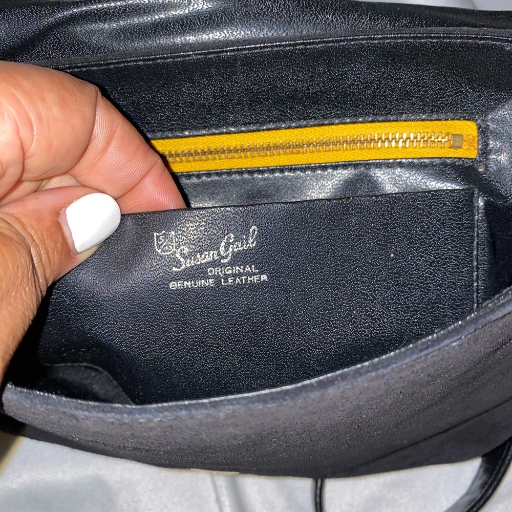 Susan Gail Vintage Shoulder Bag - Picture 7 of 9